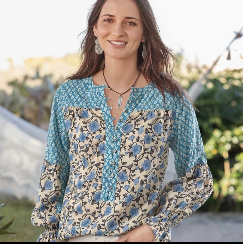 Sundance Explorer Blouse NWOT